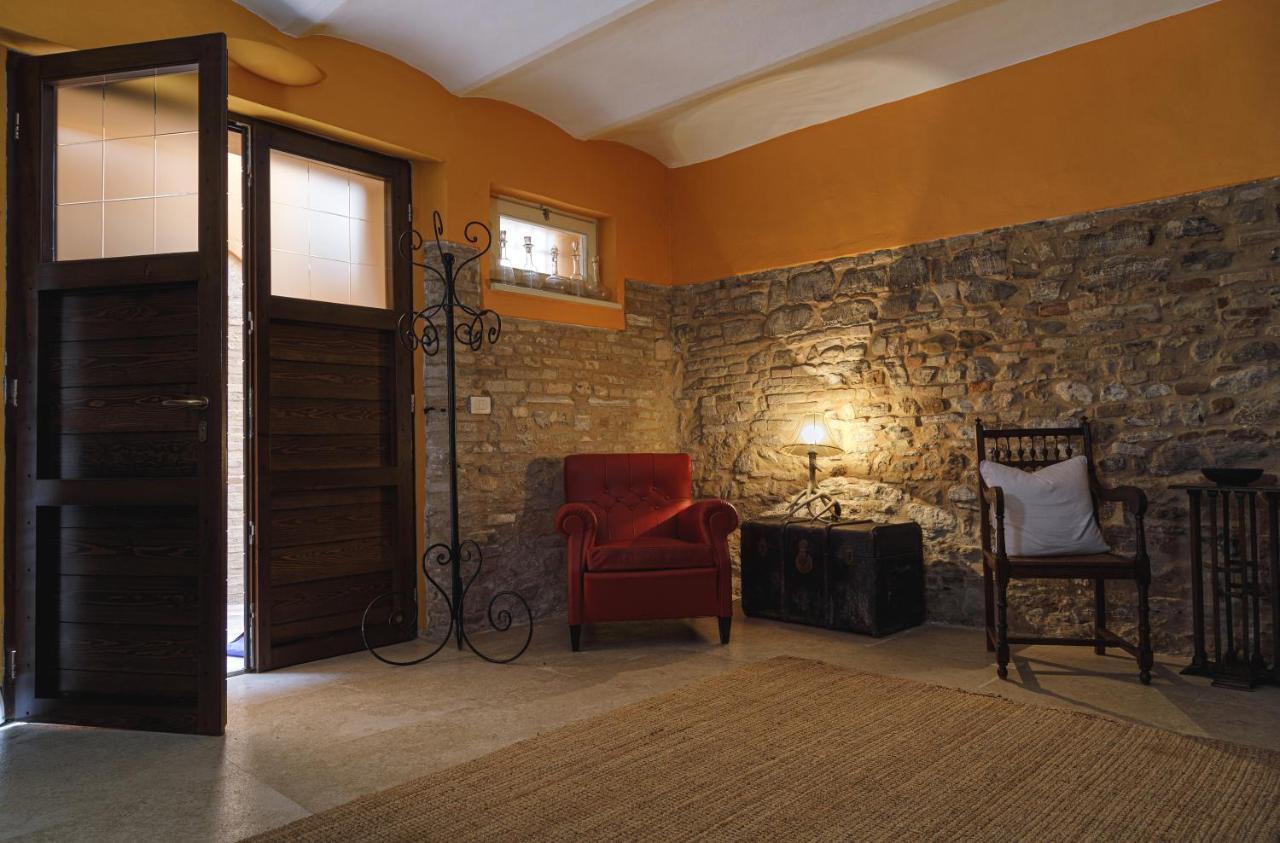 Il Cortile Segreto Panzió San Severino Marche Kültér fotó
